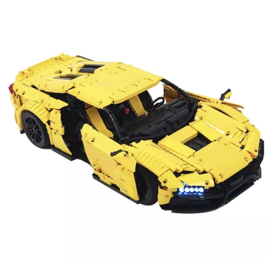 Remote Controlled Beast Alpha 2683pcs