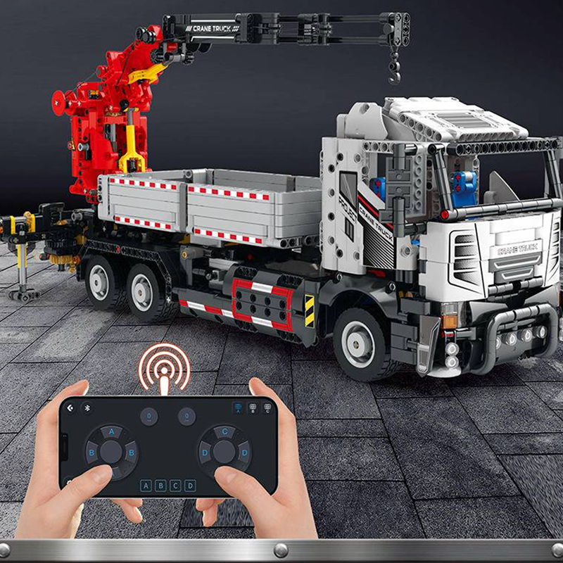 Remote Controlled Crane Truck 2327pcs