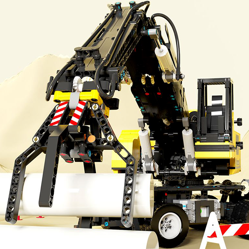 Remote Controlled Grabber 2067pcs